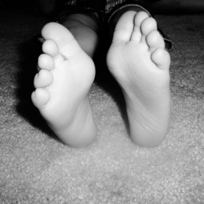 Kaden's Feet