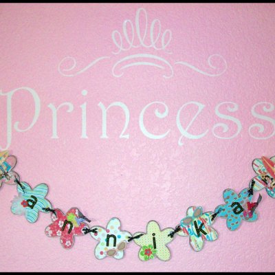 {Hybrid} Annika - wall hanging