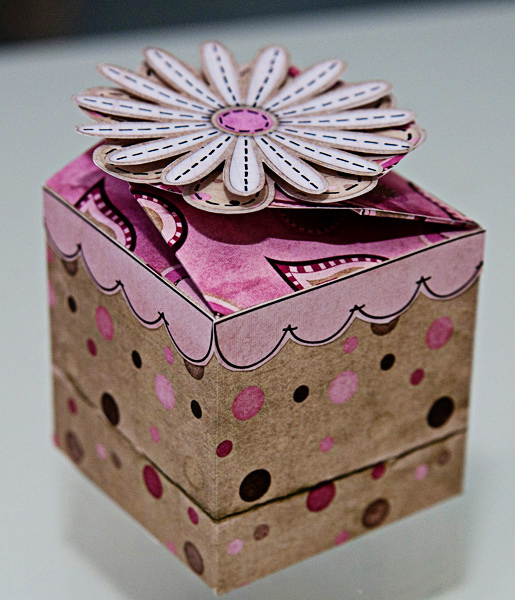 Circle Top Box