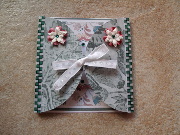 hybridcard_julietemp_vintage_01_small