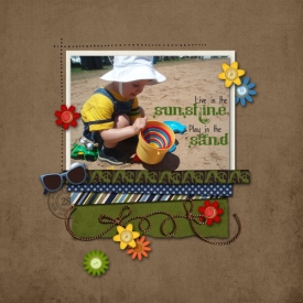 06_28_09-Playing-in-sand.jpg