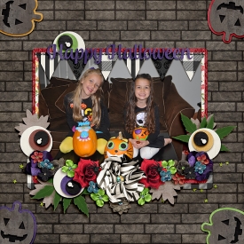 Cassie_ttt_eekitshalloween-copy.jpg