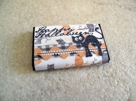 hybridlabel_halloween2011_cat_02_small.jpg