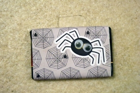 hybridlabel_halloween2012_spider_01.jpg