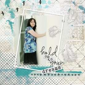 scrapbooking_moi_holdon_small.jpg