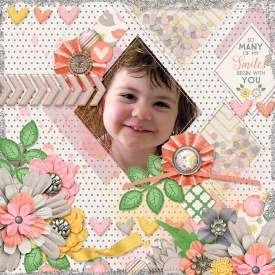 smiles_akizo_PlayingWithConfetti01_700.jpg