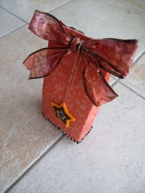 treatbag_mikulas_2010_orangeleaves_01_small.jpg
