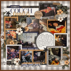web-2023-CouchCandids-cschneider-palooza21-megsc-studioushome.jpg