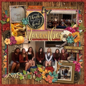 friendsgiving2019_700ewb.jpg