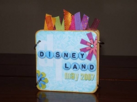 Disneyland-3x3Album-_1_.jpg