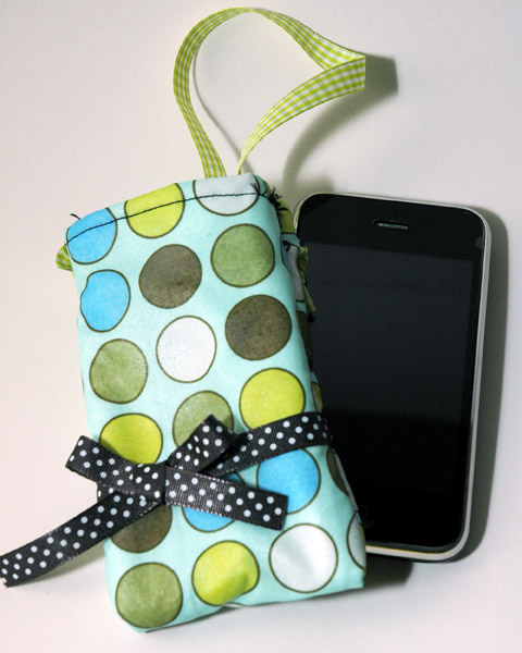 CoutureCellPhoneHolder
