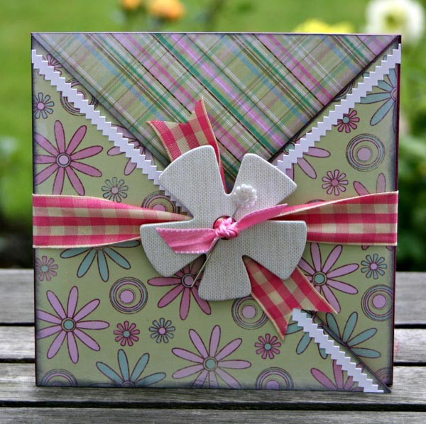 ssd-flower-pin-1