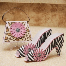 graciepurseshoes4web.jpg