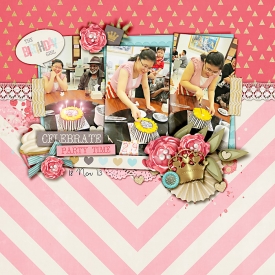131118_s_cakesmashgirl.jpg