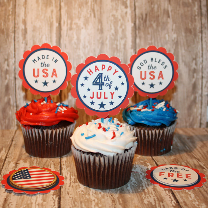 Stars_and_stripes_cupcake_toppers