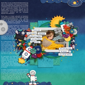 tothemoonandbackF7001.jpg