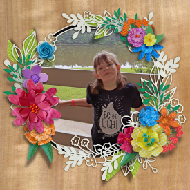 cmg-digidiecut-flower_wreath.jpg