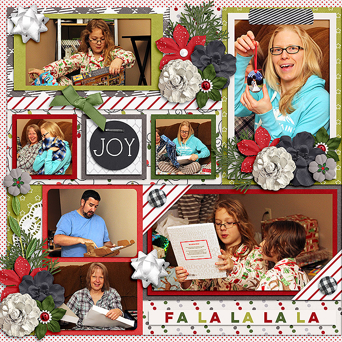 16-12-25-opening-presents-left